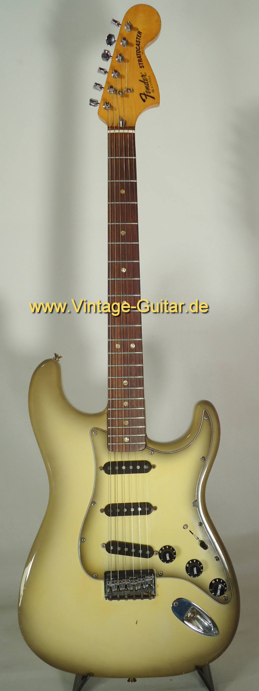 Fender  Stratocaster 1979 antigua a.jpg